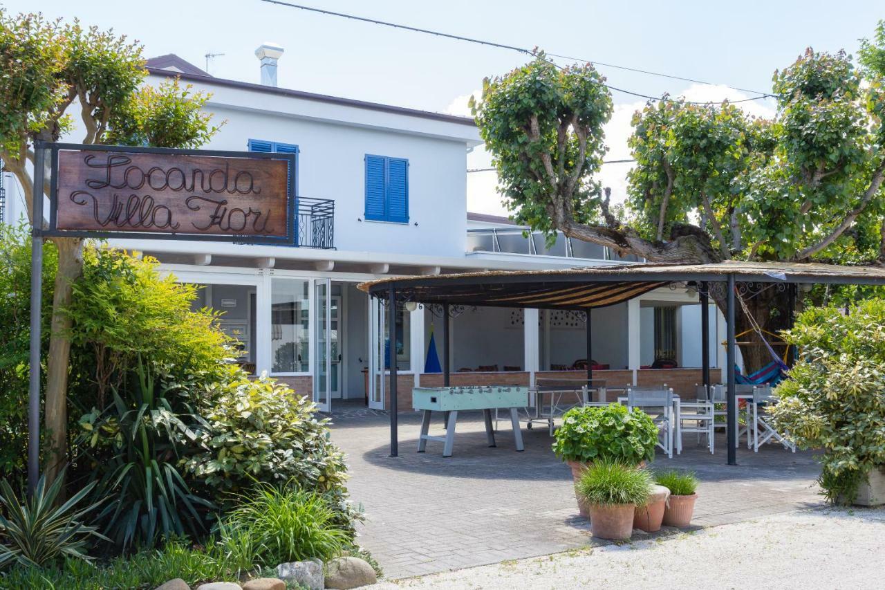Locanda Villa Fiori 벨레지아아지마리나 외부 사진